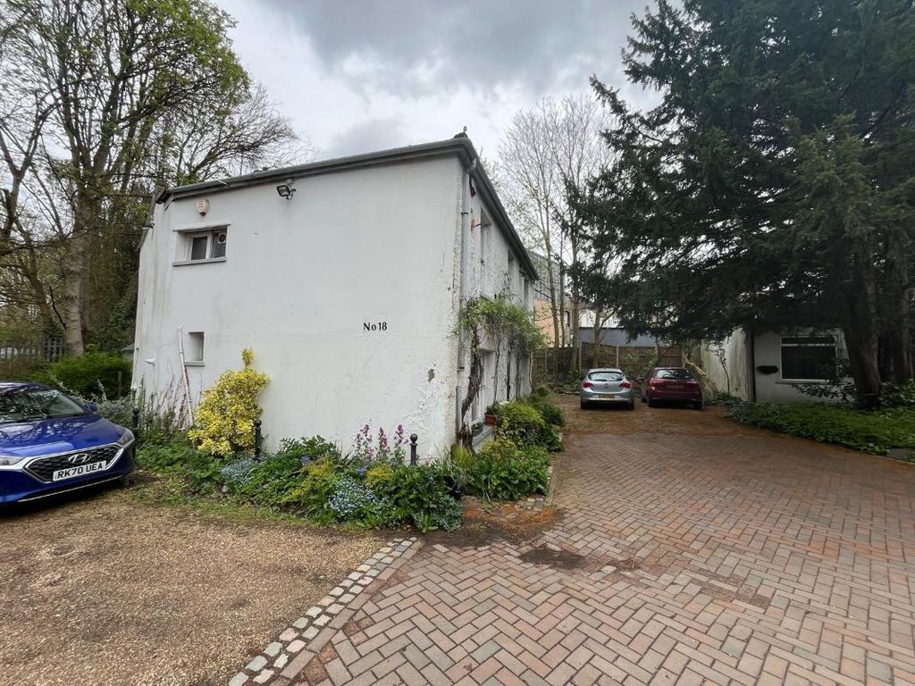 Additional image 37 of Land for saleChalk Hill & 12 Ye Corner, Watford WD19