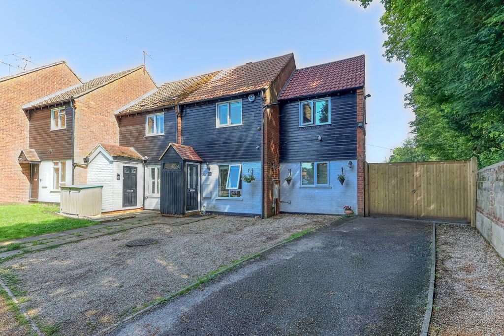 Property photo 1 of 15 Picture No. 04