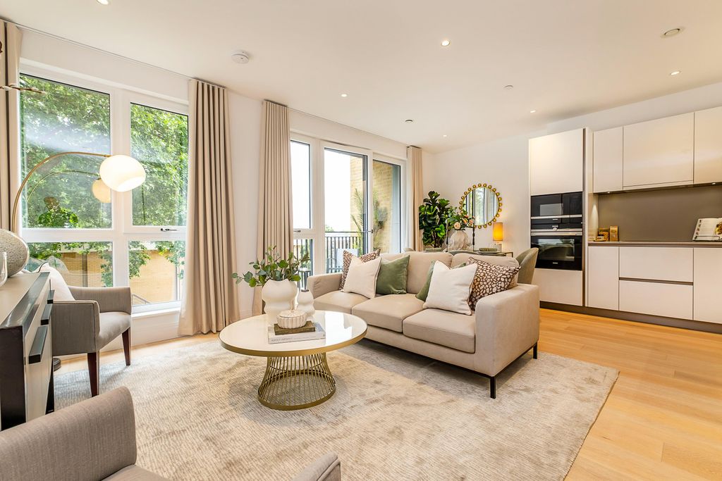 Property photo 2 of 15