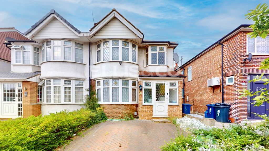 Property photo 1 of 23 Picture No. 05