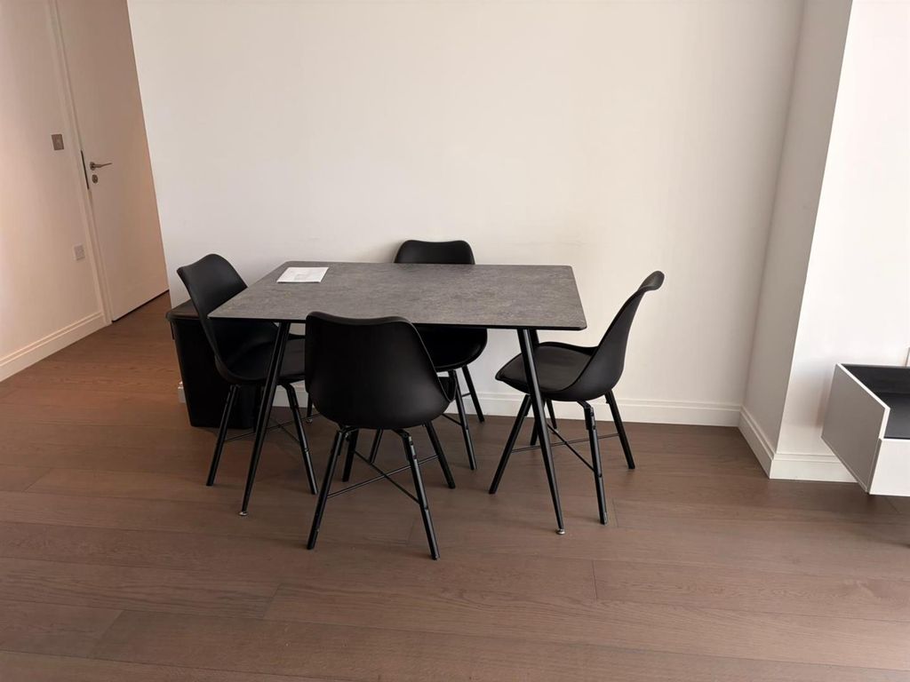 Property photo 3 of 7 Whatsapp Image 2025-10-28 At 12.08.24_E76Cb039.Jpg