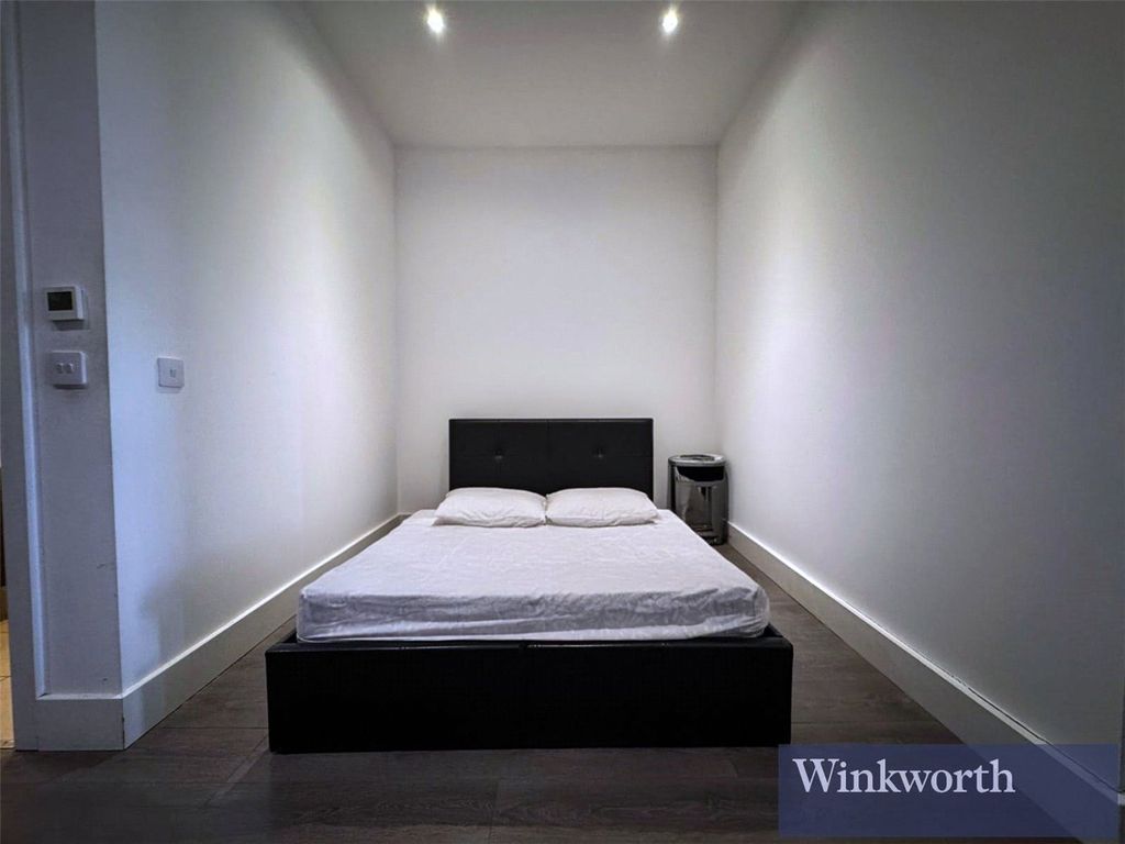 Property photo 3 of 6 Picture No. 09