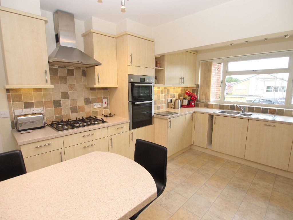 Property photo 3 of 12 Photograph 14