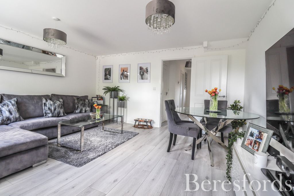 Property photo 3 of 14 Picture No. 13