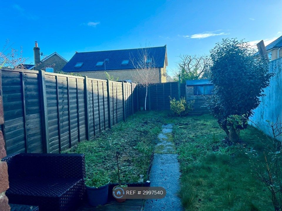 Property photo 3 of 12