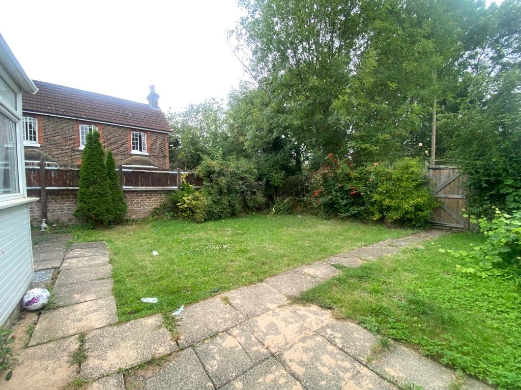 Property photo 2 of 13 Picture No. 04