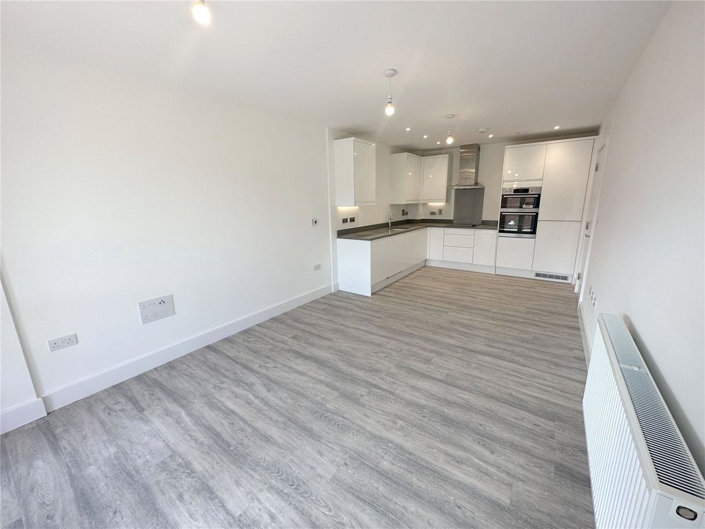 Property photo 2 of 9 Picture No. 07