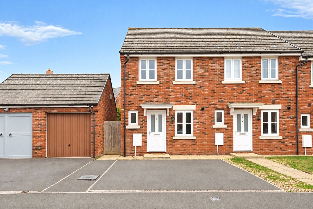 Property photo 1 of 10 Picture No. 17