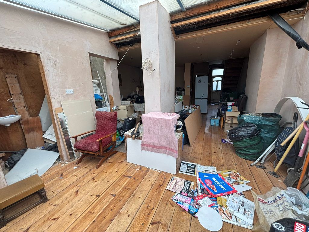 Property photo 3 of 3