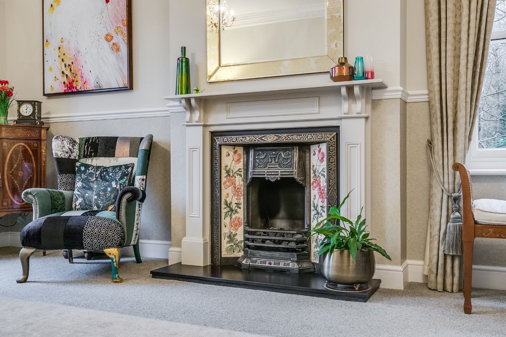 Property photo 3 of 22 4819845