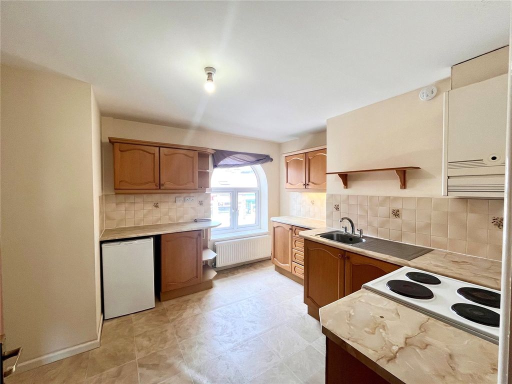Property photo 3 of 14 Picture No. 05