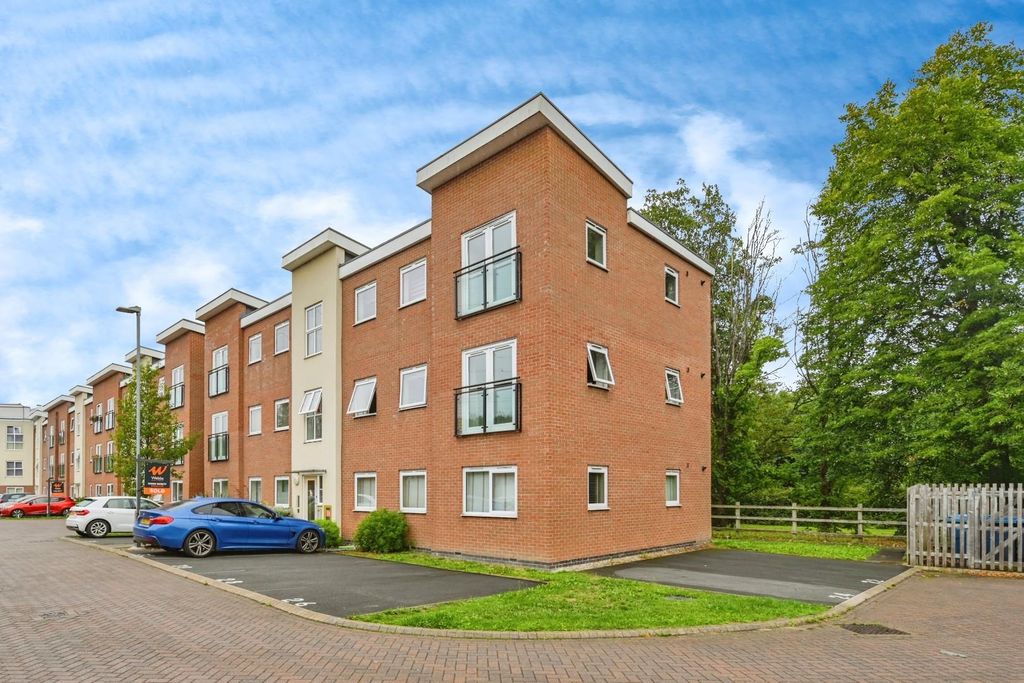 Property photo 1 of 20 24Langleyway-16.Jpg