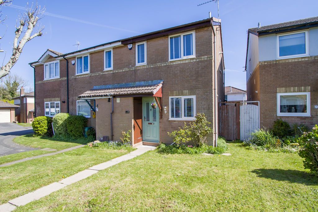 Property photo 1 of 13 Photo 10