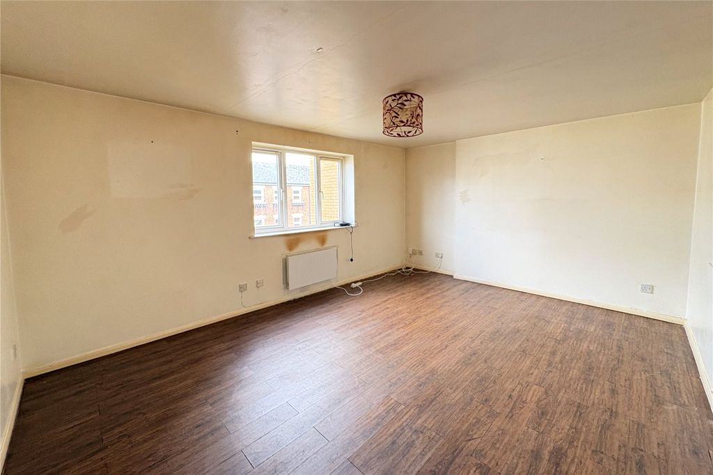 Property photo 2 of 9 Picture No. 03