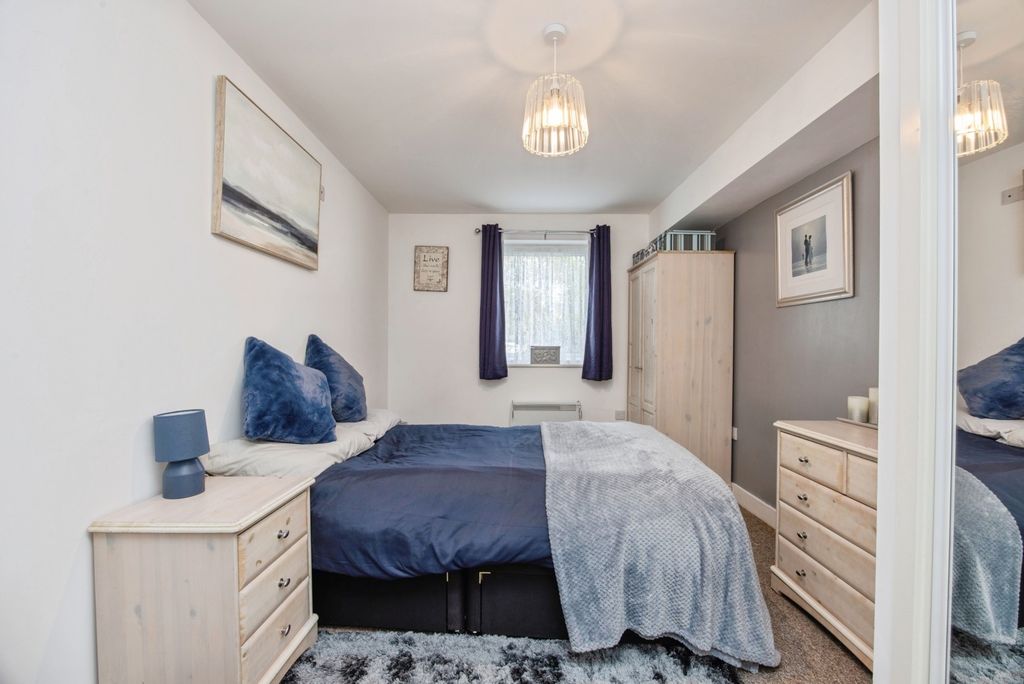 Additional image 11 of 2 bed flat for saleSandy Hill, St. Austell, Cornwall PL25
