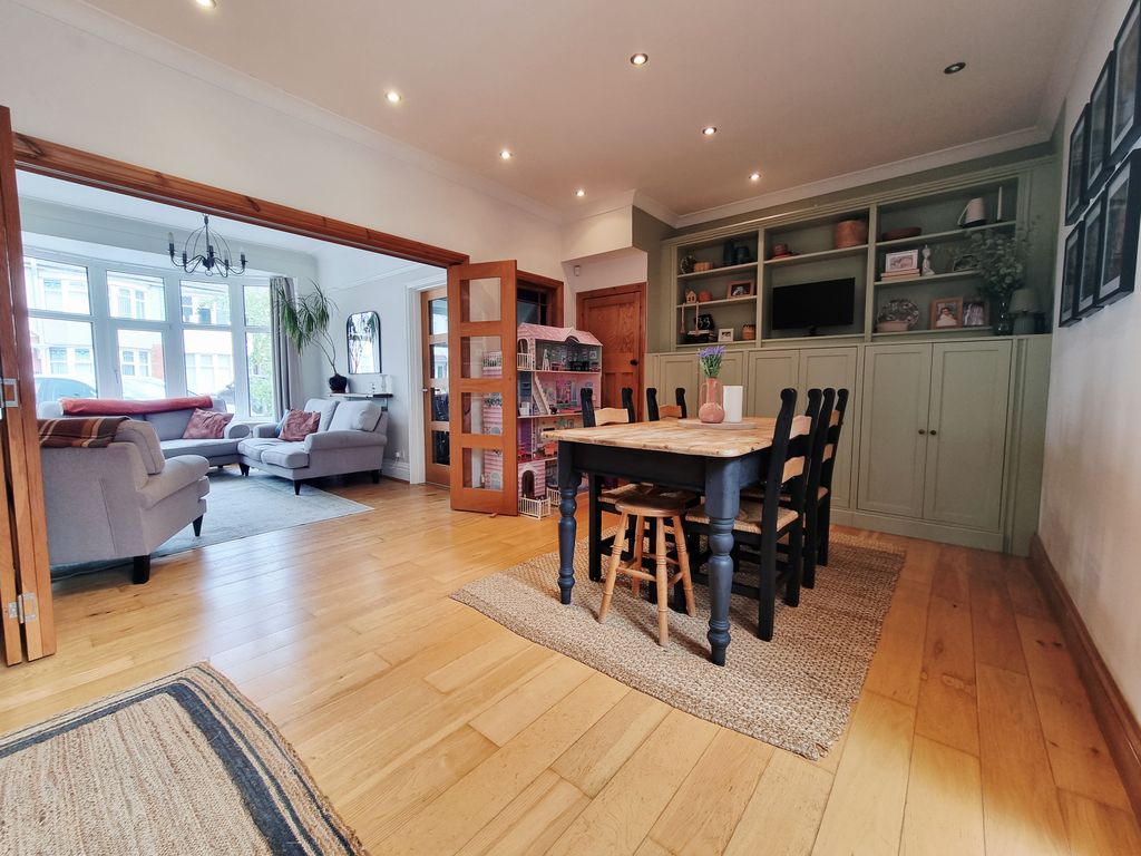 Property photo 3 of 14 Dining Room
