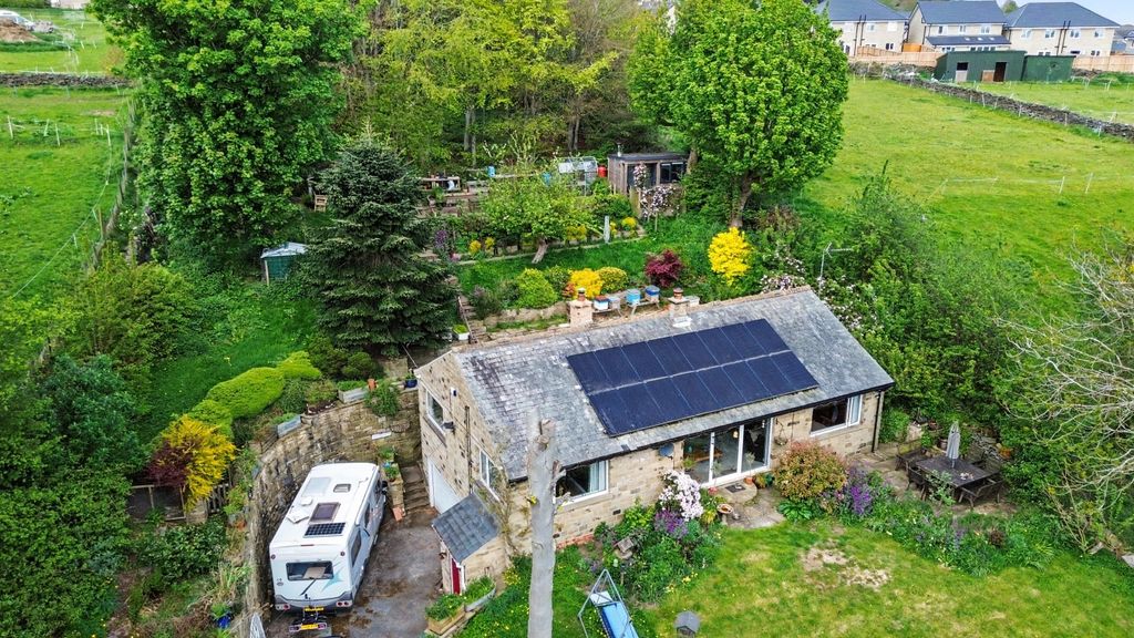 Property photo 2 of 25 Dji_0113