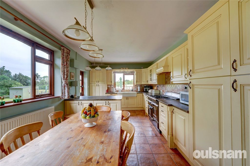 Property photo 2 of 38 Picture No. 07