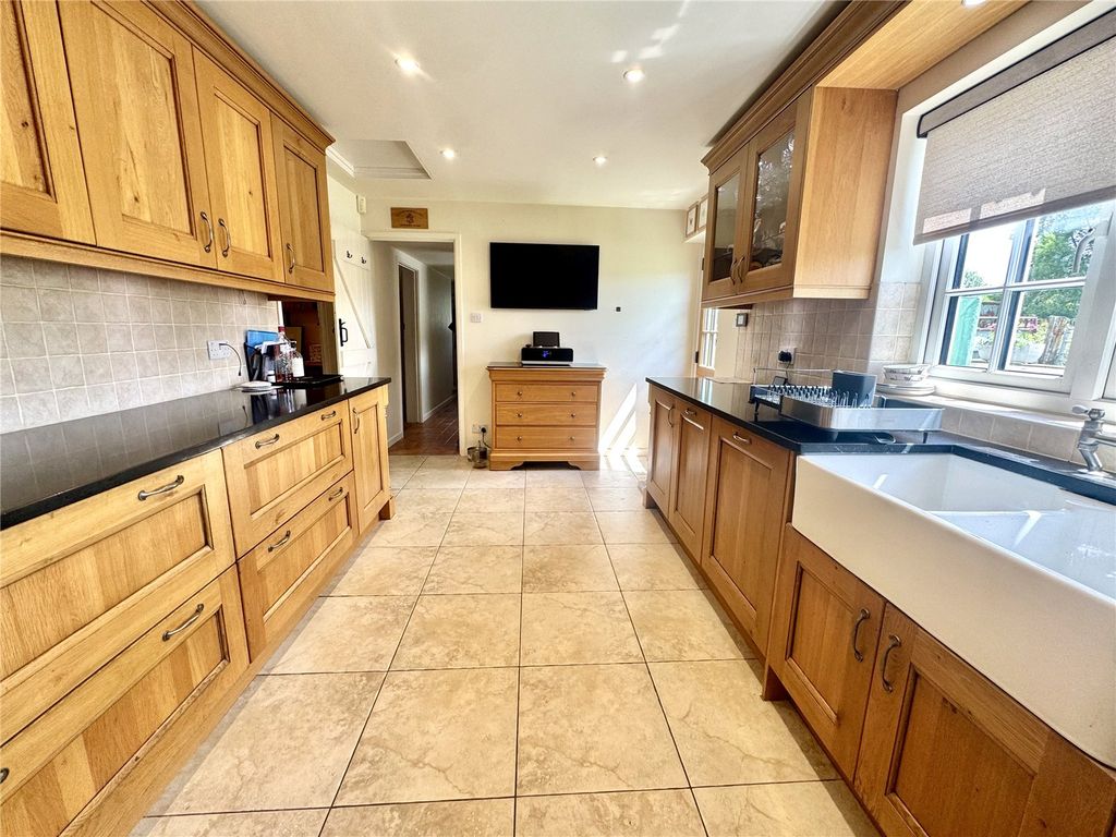 Property photo 3 of 27 Picture No. 56