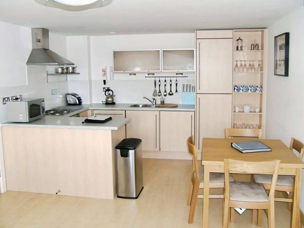 Property photo 3 of 6 Picture No. 12