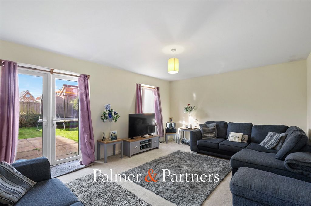 Property photo 3 of 17 Picture No. 40