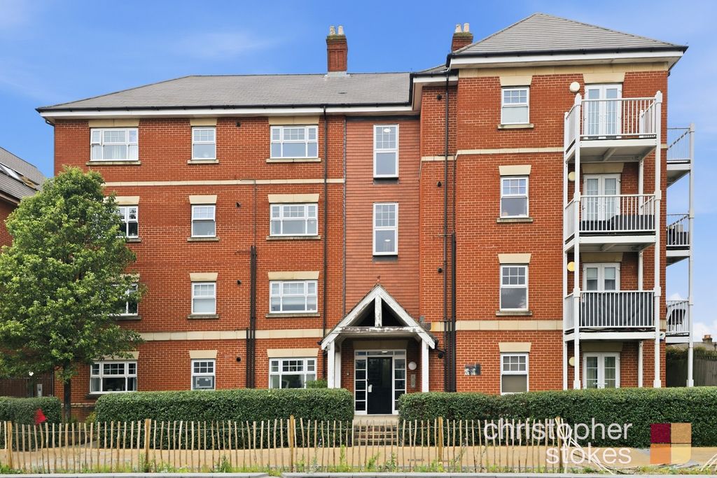 Property photo 1 of 13 5195481
