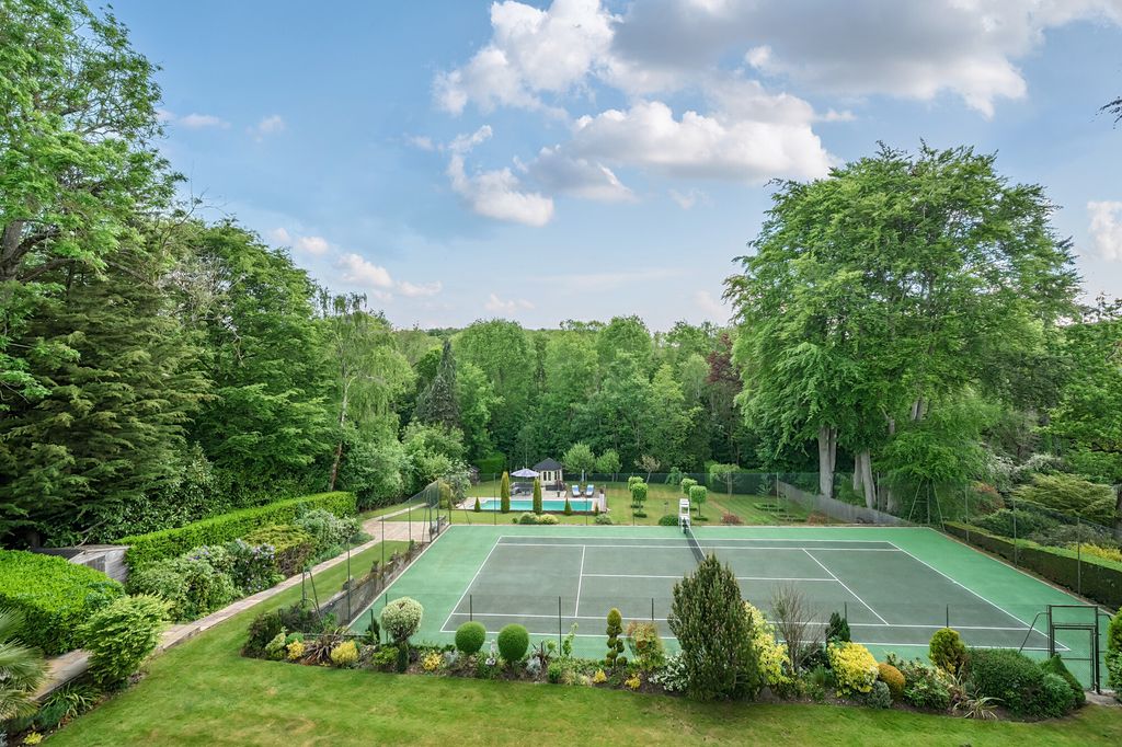 Property photo 3 of 19