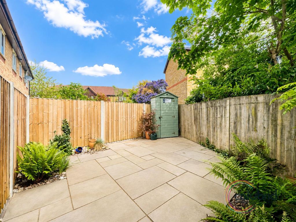 Property photo 2 of 12