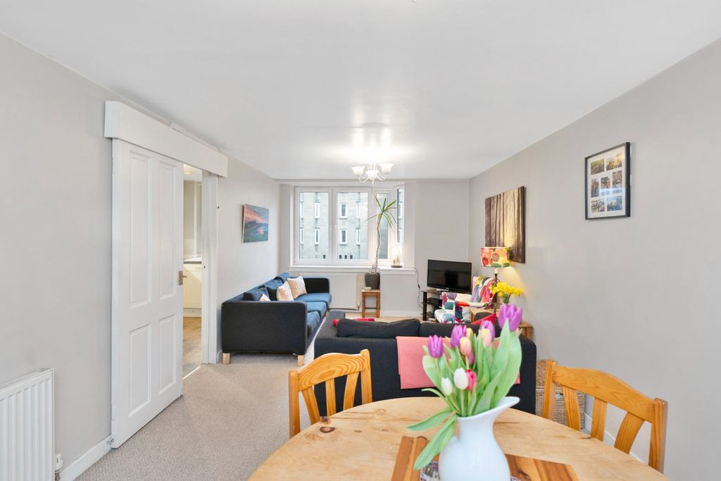 Property photo 3 of 24 4955085