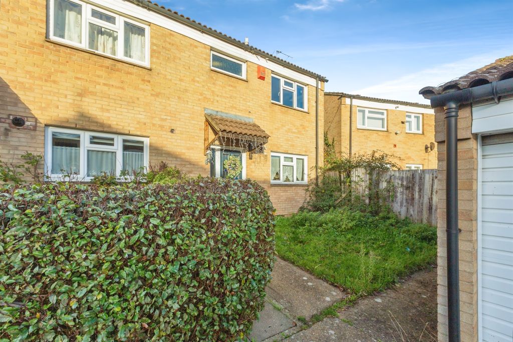 Property photo 1 of 16