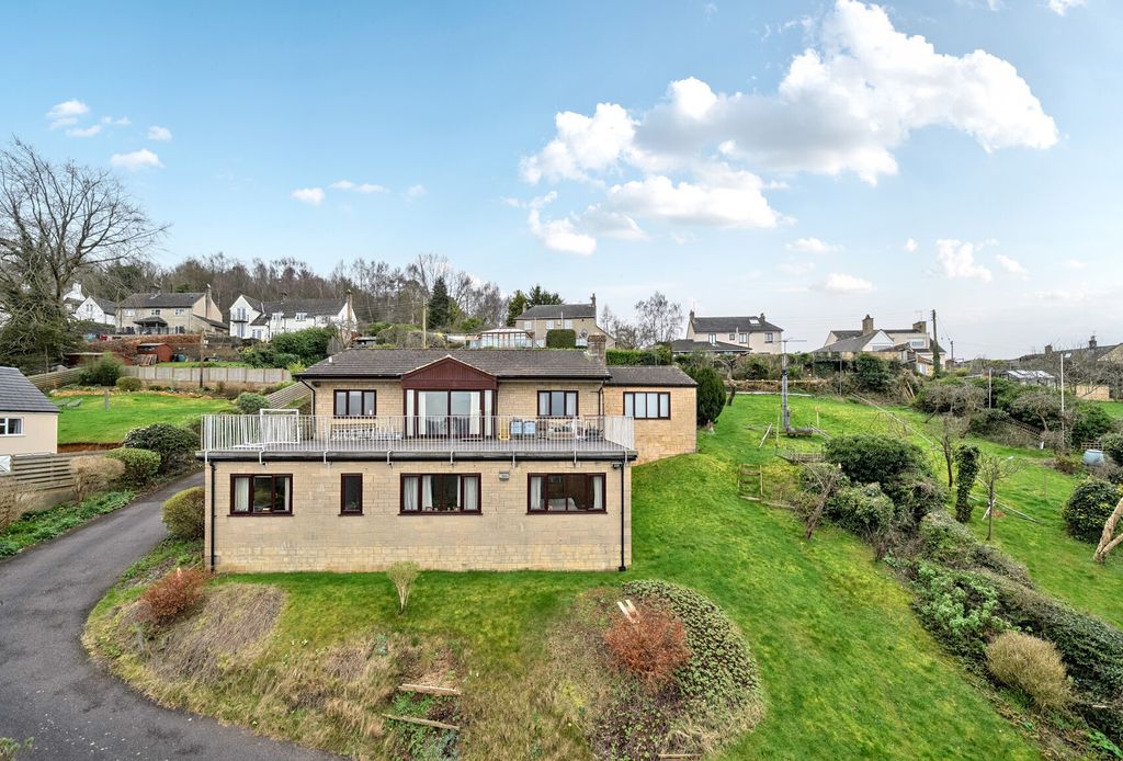 Property photo 3 of 25 1420355-1-69A7186...