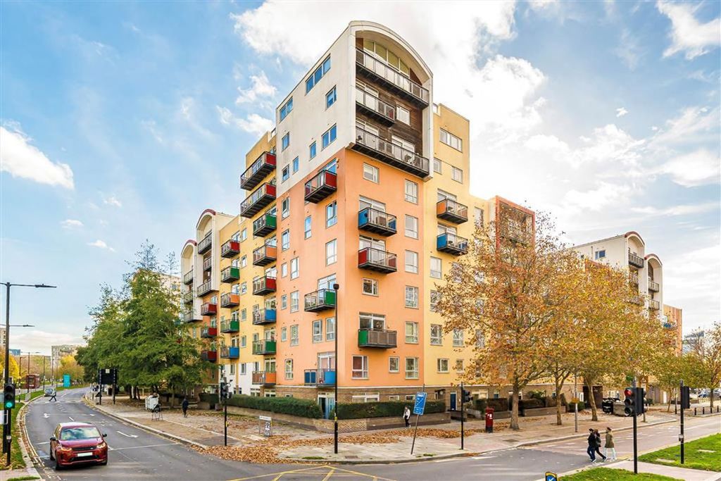 Property photo 1 of 8