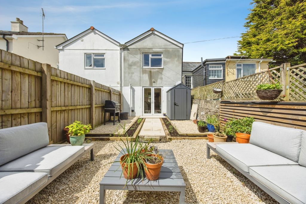 Property photo 1 of 20 Pbox-Img.Jpg