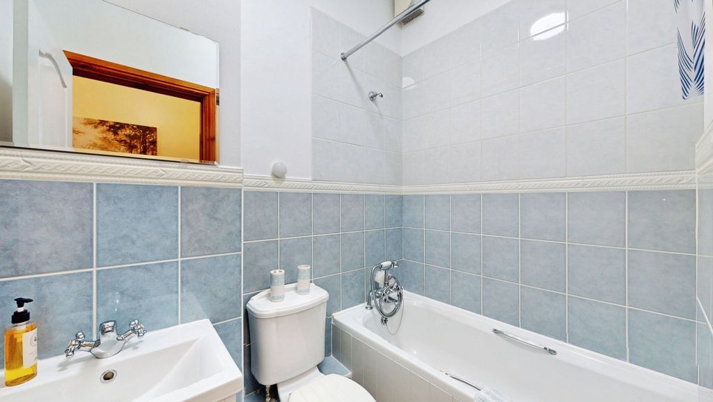 Additional image 10 of 4 bed town house for saleBurras Lane, Otley LS21
