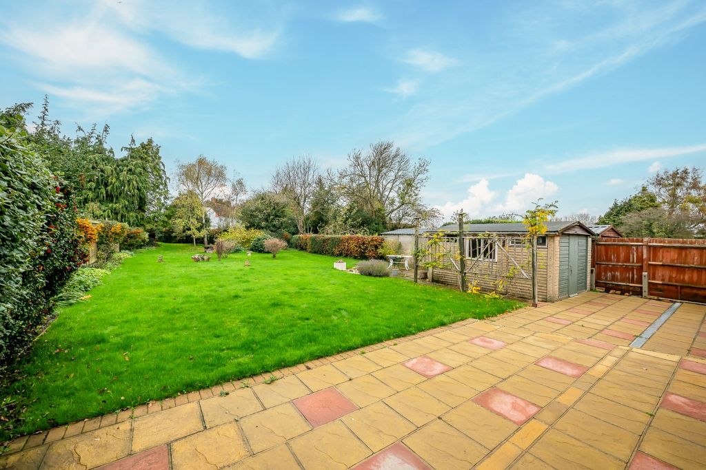 Property photo 2 of 29 4675873