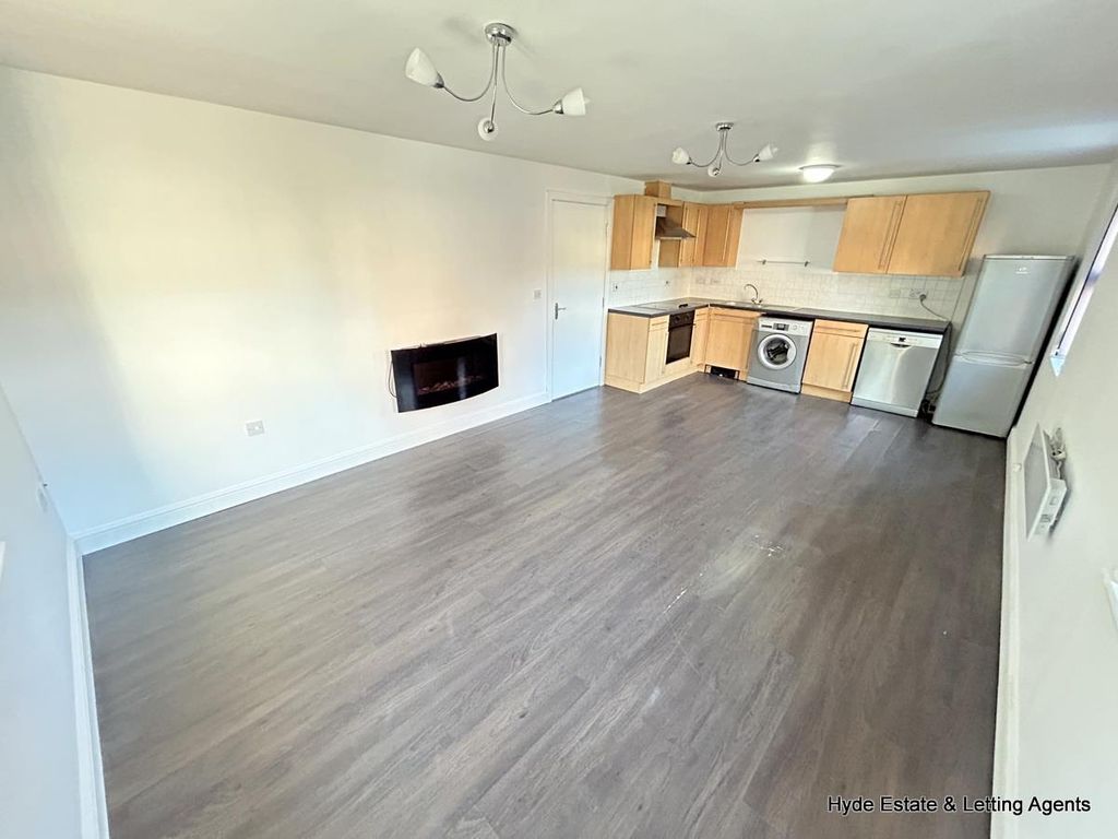 Property photo 2 of 17 Img_8383.Jpg