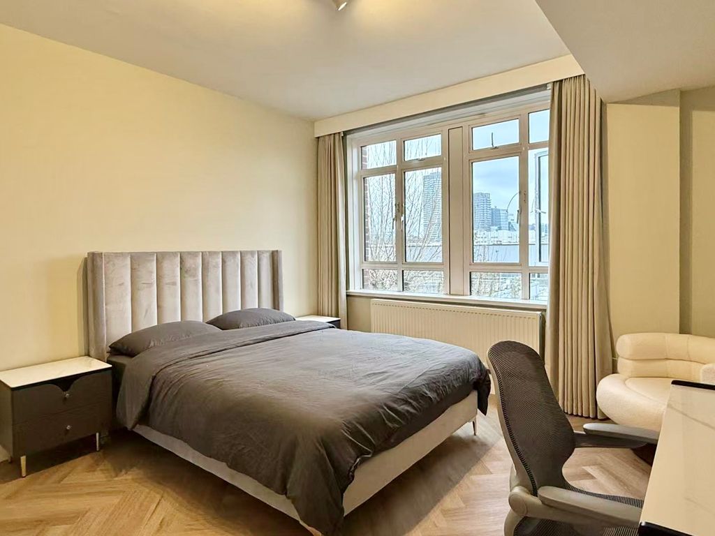 Property photo 2 of 26