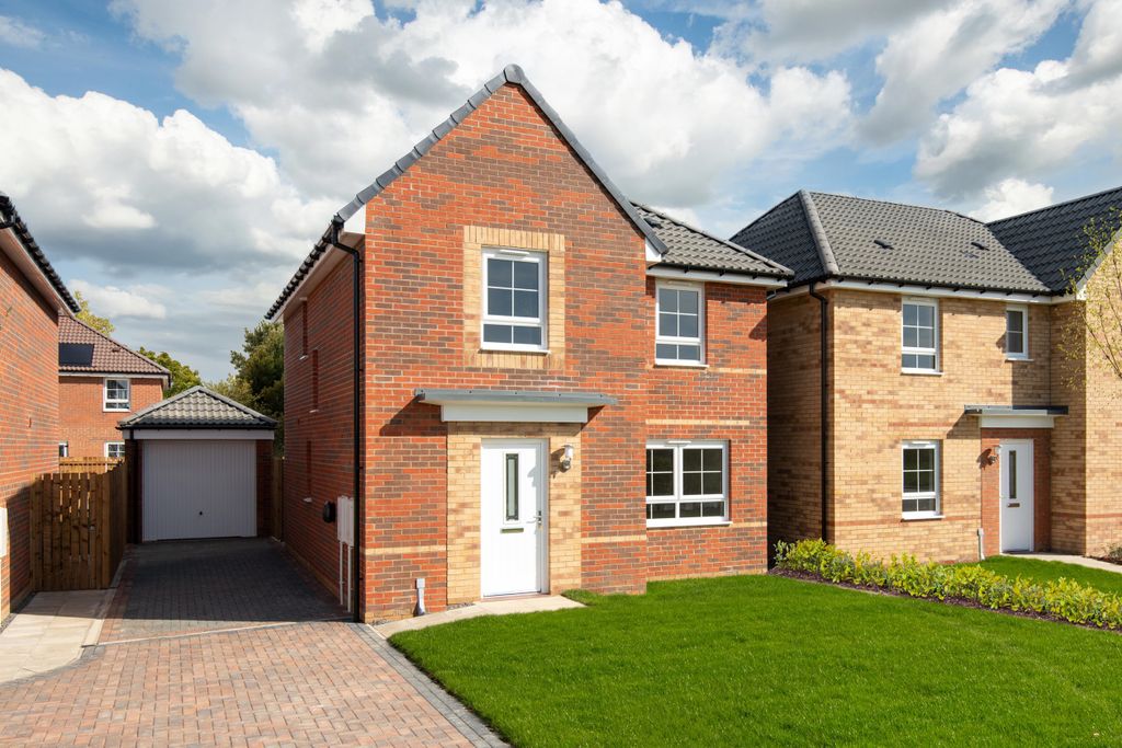 Property photo 1 of 10 Russet Park, Kingsley
