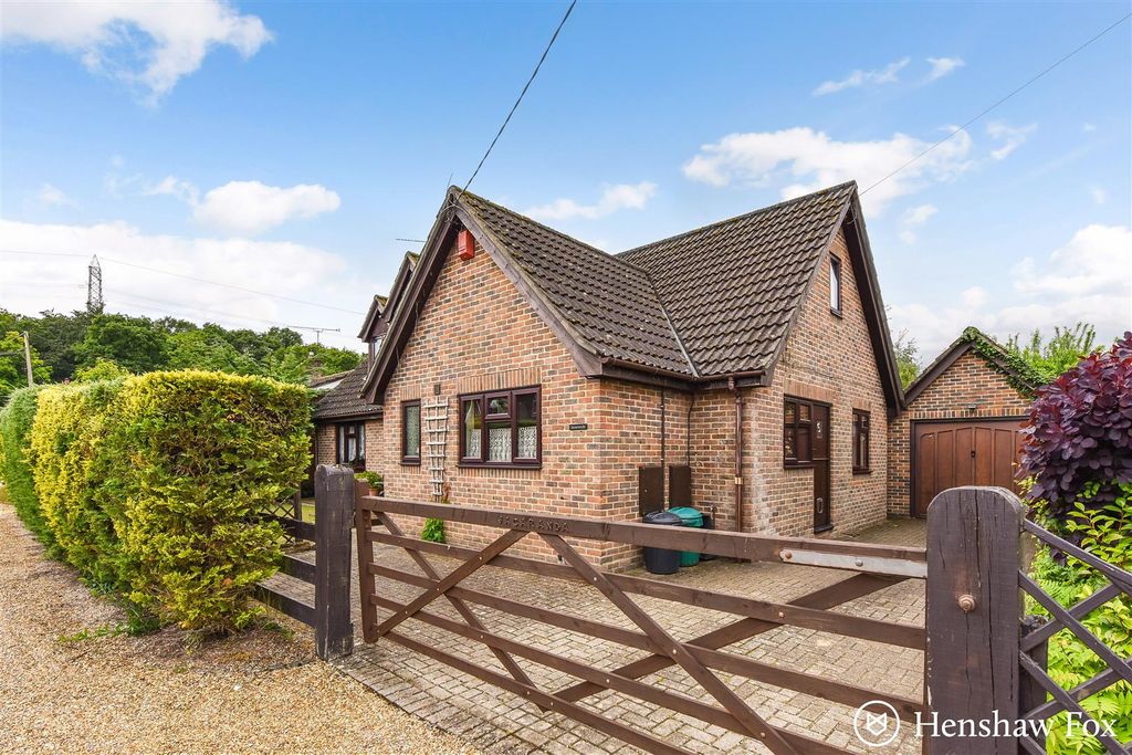 Property photo 1 of 15 Ph24_5998313 - Copy.Jpg