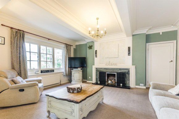 Property photo 1 of 15 9418893.Jpg