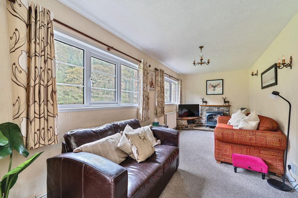 Property photo 3 of 15 1281667 (2)