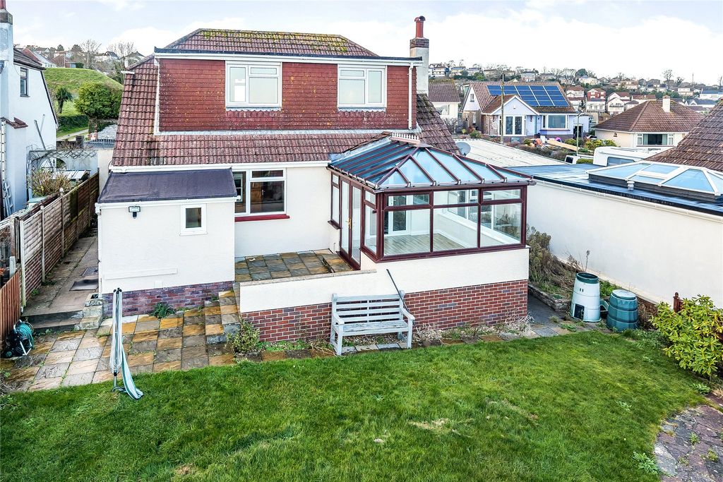 Property photo 1 of 24 Picture No. 37