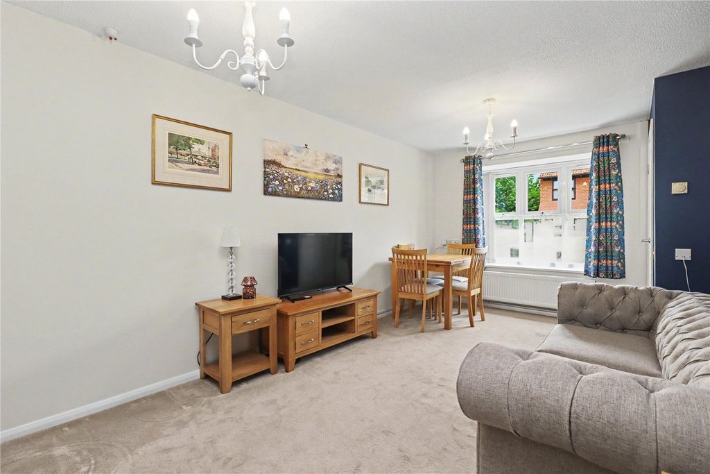 Property photo 3 of 13 Picture No. 06