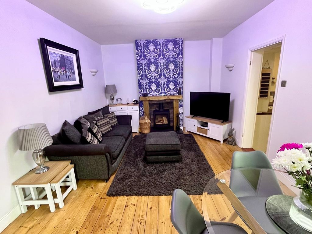 Property photo 3 of 26