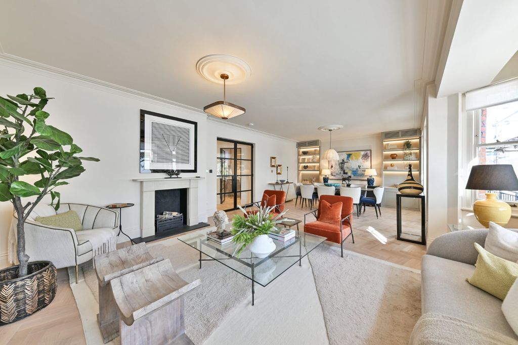 Property photo 2 of 18 Picture No. 21