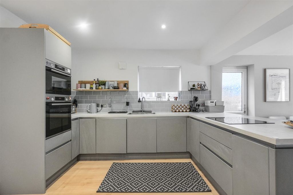 Property photo 3 of 25 Open Plan Kitchen Diner