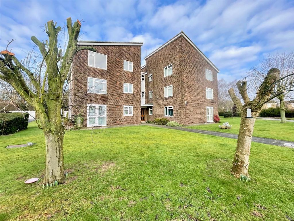 Property photo 1 of 12 Front.Jpg