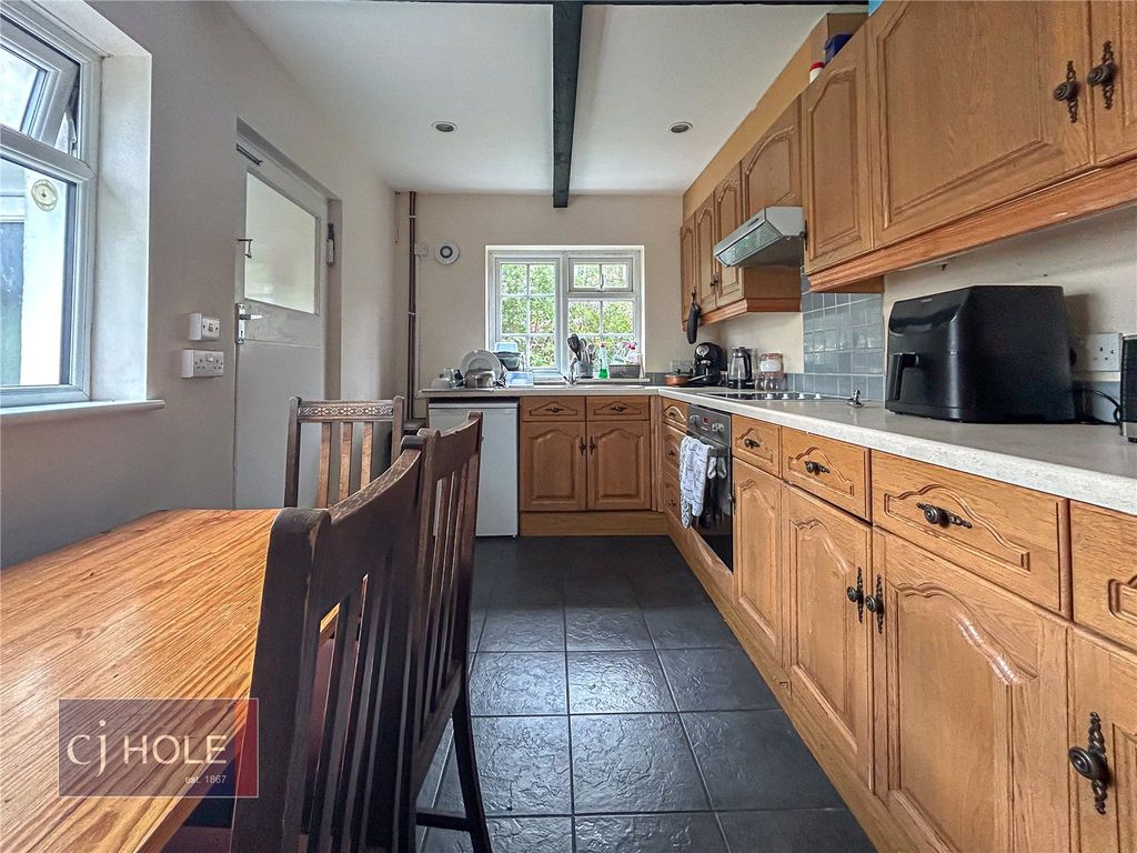 Property photo 2 of 18 Picture No. 03