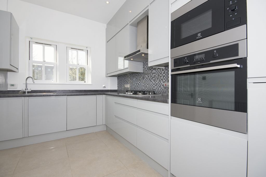 Property photo 1 of 9 Image (105)