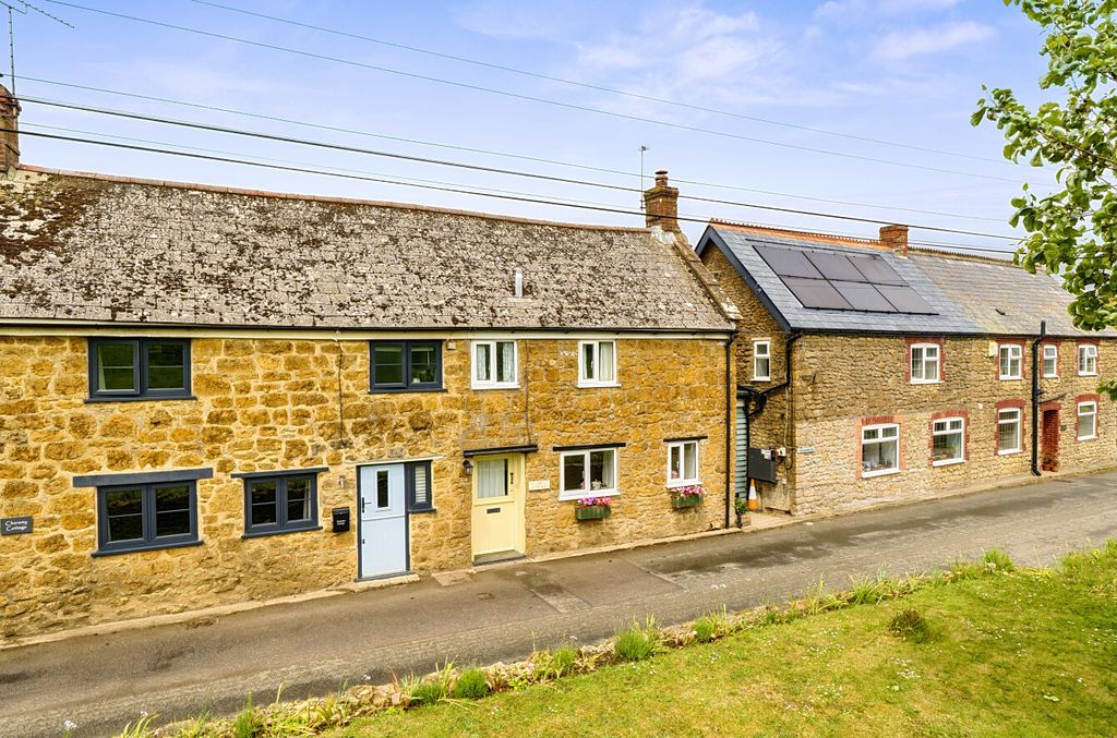 Property photo 1 of 21 1463584.Jpg